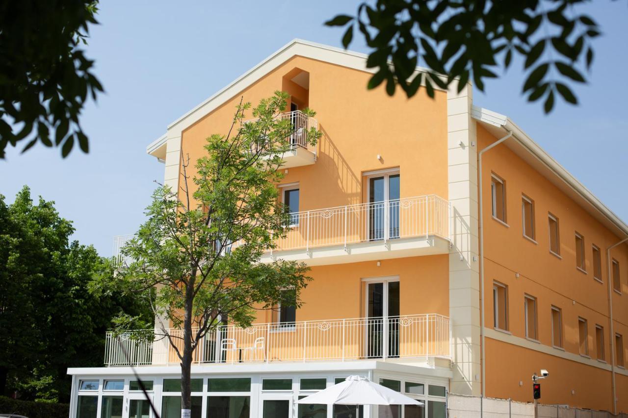Aparthotel Stalegro Cesenatico